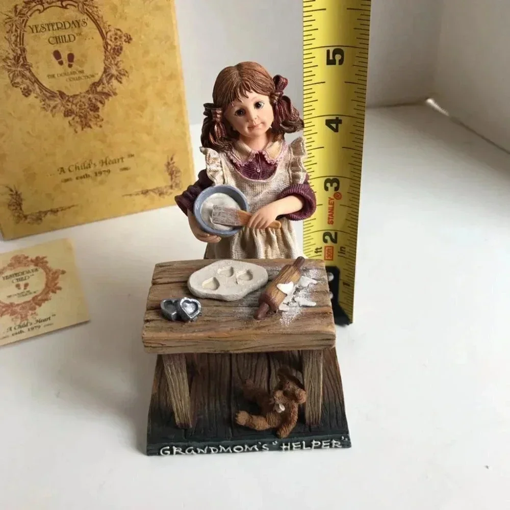 Yesterdays Child Maggie Grandmom’s Helper Figurine